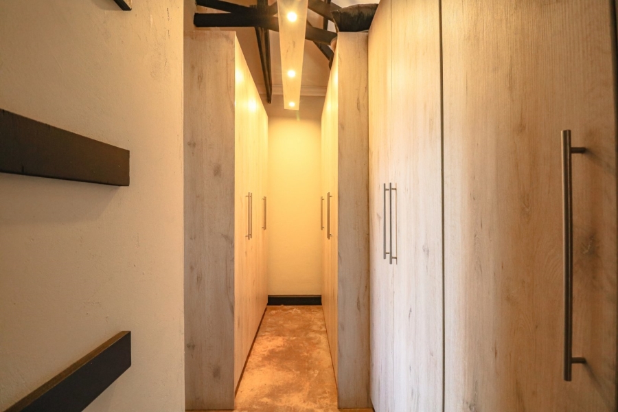 Commercial Property for Sale in La Hoff North West